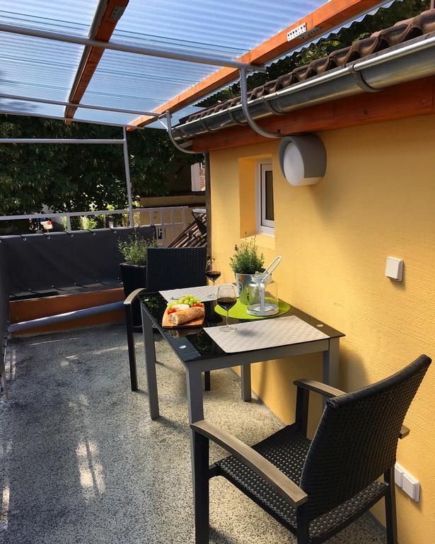 Ferienhaus Zur Mainpforte ไมนซ์ ภายนอก รูปภาพ